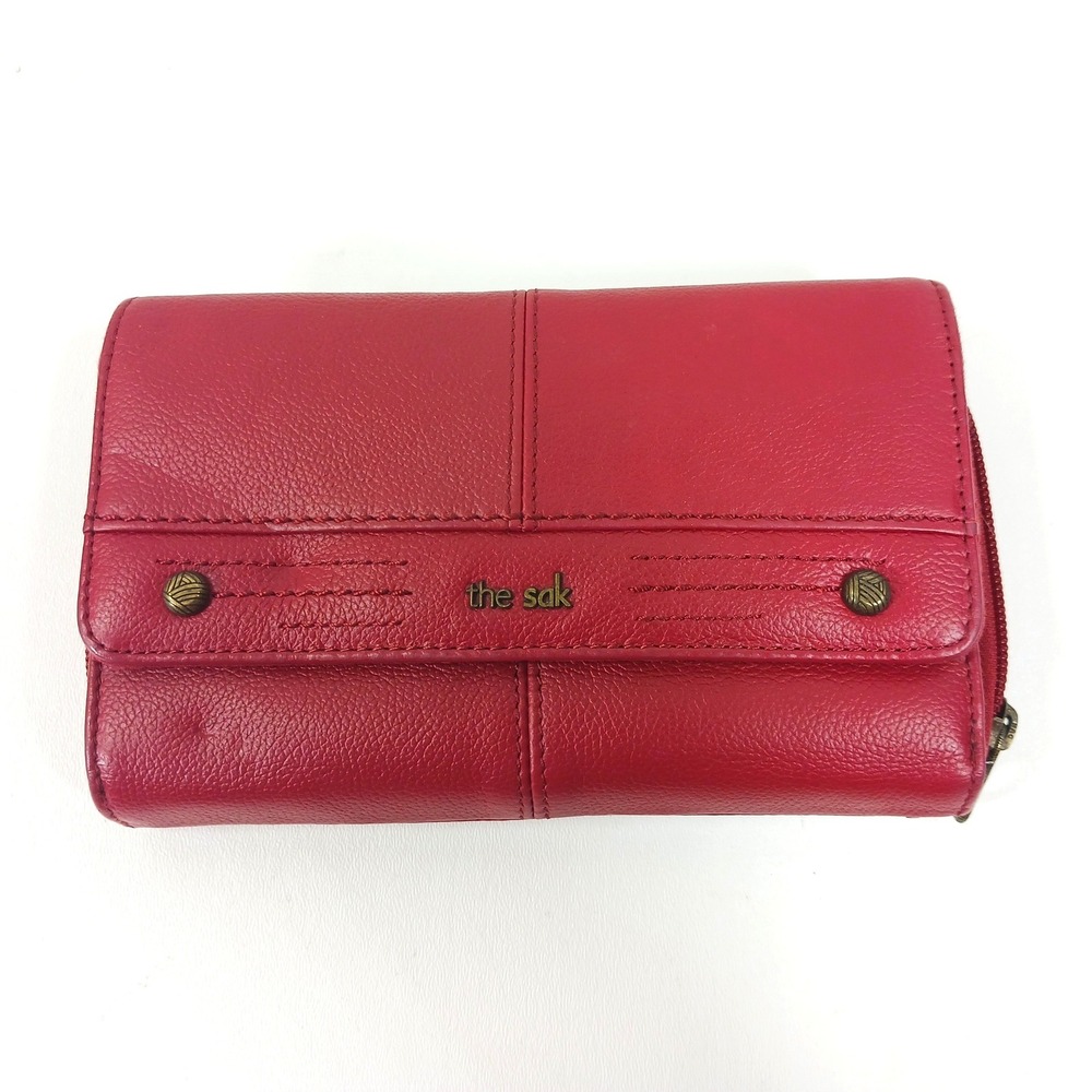 The Sak Red Pebbled Leather Trifold Zip Around Wallet Organizer Brass Hardware
